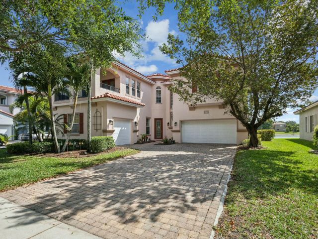 Home for sale at 694 Cresta Circle - photo 5864894