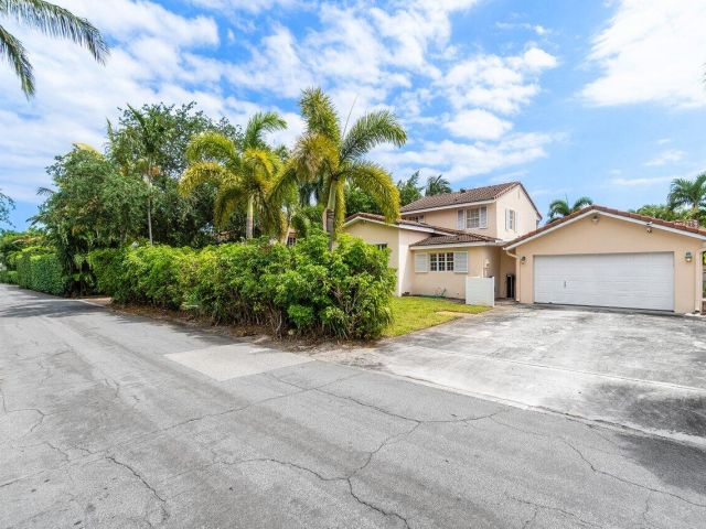 Home for sale at 255 Russlyn Drive - photo 5865818