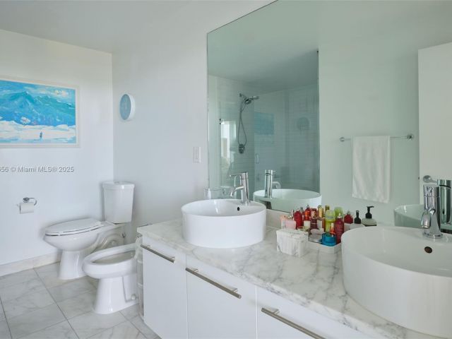 Apartment for sale  Unit #1009 - photo 5921181