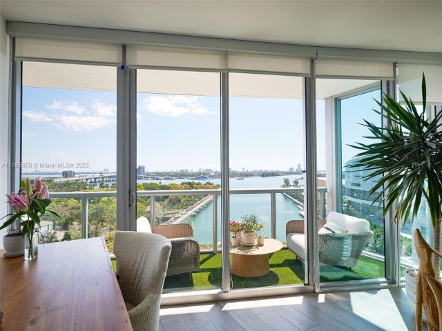 Apartment for sale  Unit #1009 - photo 5921189