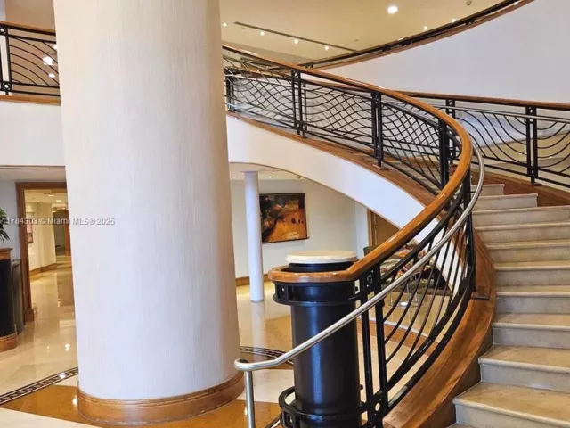 Apartment for sale  Unit #405 - photo 5898963