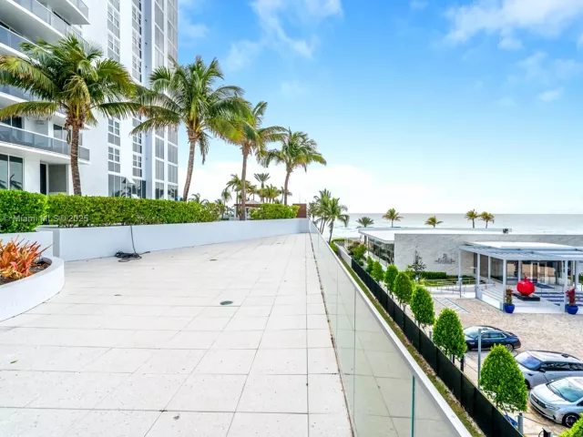 Apartment for sale  Unit #405 - photo 5898968