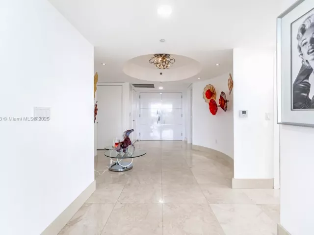 Apartment for sale  Unit #405 - photo 5898953