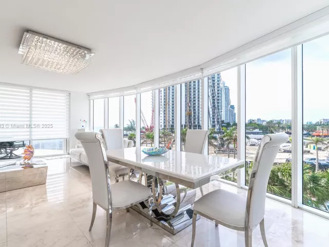 Apartment for sale  Unit #405 - photo 5898956