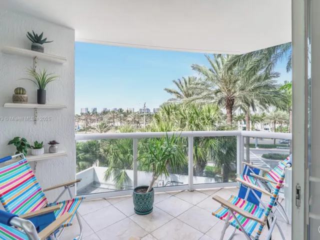 Apartment for sale  Unit #405 - photo 5898949