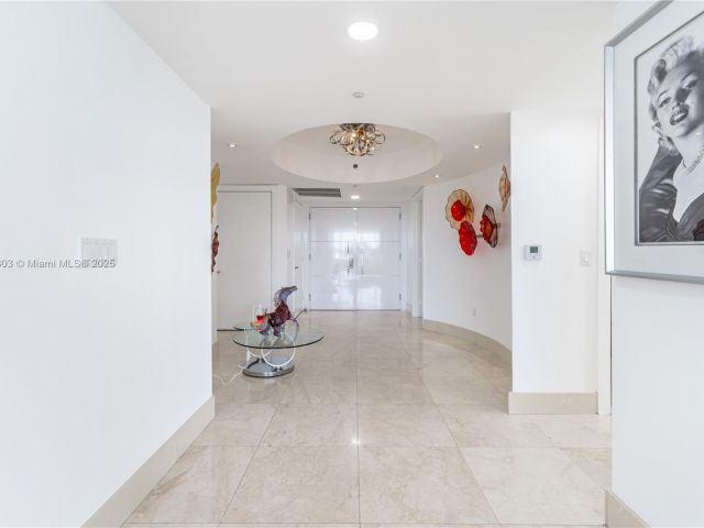 Apartment for sale  Unit #405 - photo 5898953