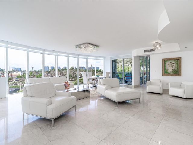 Apartment for sale  Unit #405 - photo 5898954