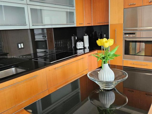 Apartment for sale  Unit #405 - photo 5898958