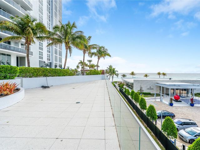 Apartment for sale  Unit #405 - photo 5898968