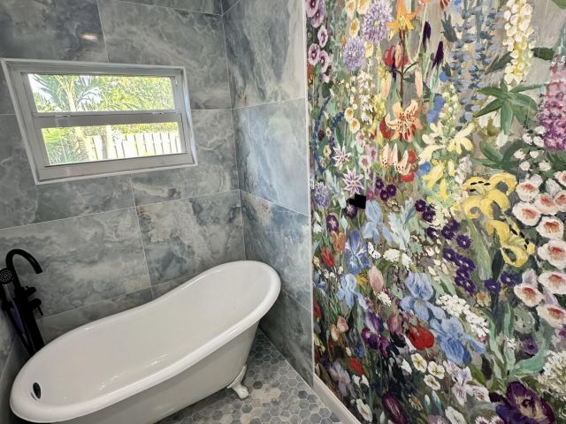 Home for rent at 801 NW 6th Drive - photo 5954192