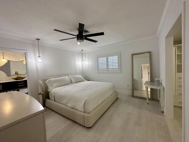 Home for rent at 801 NW 6th Drive - photo 5954197