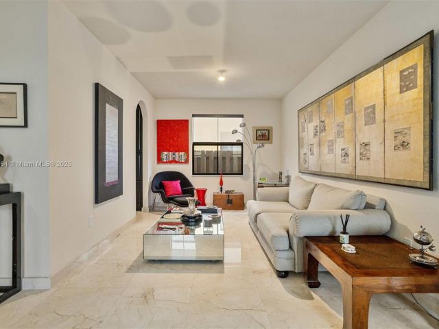 Home for sale at 10075 NW 86th Ter - photo 5859558