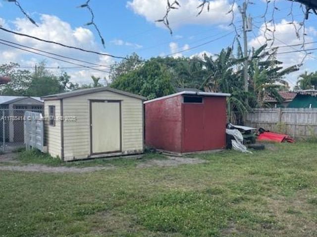 Home for sale at 3430 SW 105th Ave - photo 6087776