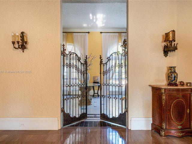 Home for sale at 8447 E Dixie Hwy - photo 6009350