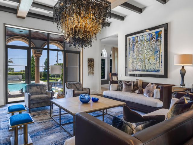 Home for sale at 410 N Ocean Boulevard - photo 5968252