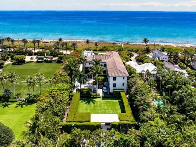 Home for sale at 410 N Ocean Boulevard - photo 5968264