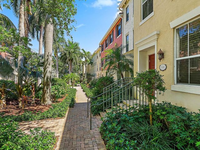 Home for rent at 696 Fern Street - photo 5865789