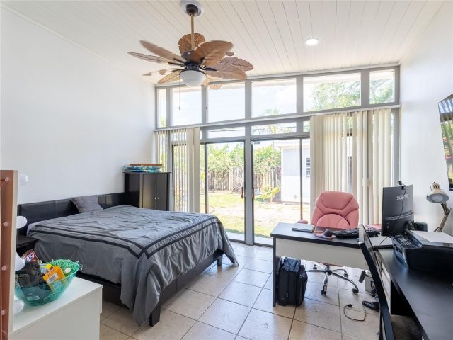 Home for sale at 3141 Riverland Rd - photo 6055997