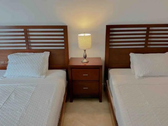 Apartment for rent  Unit #A-2741 - photo 5858261