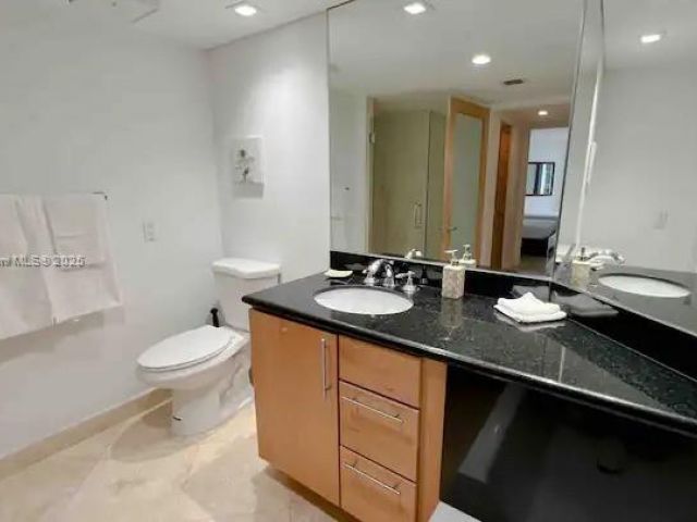 Apartment for rent  Unit #A-2741 - photo 5858262