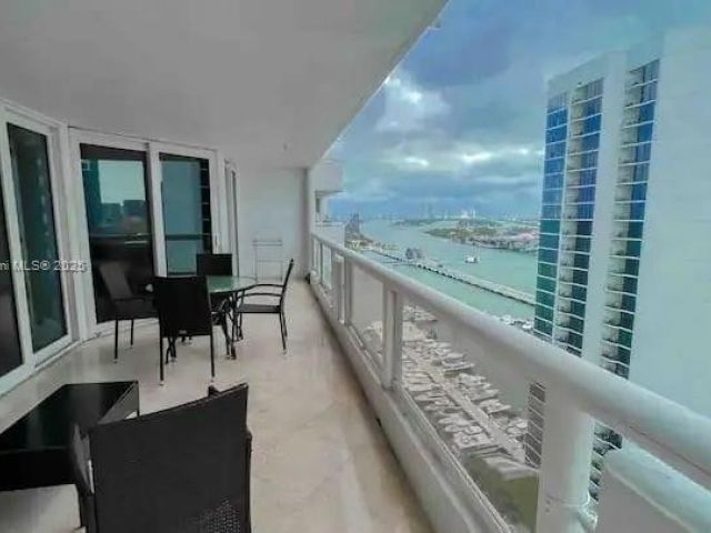 Apartment for rent  Unit #A-2741 - photo 5858271