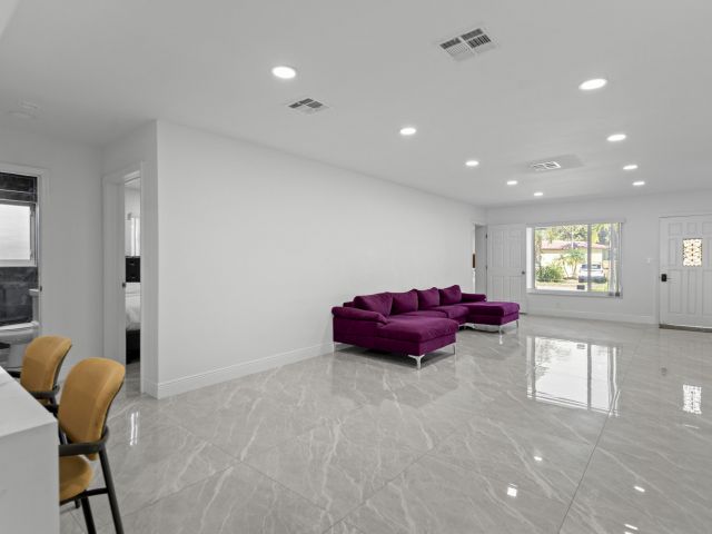 Home for sale at 1640 Washinghton Street - photo 5938403