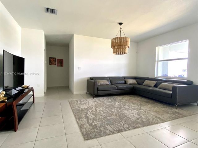 Home for sale at 16715 SW 292nd Ter - photo 5870854