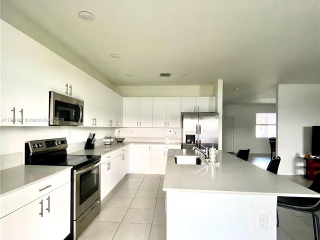 Home for sale at 16715 SW 292nd Ter - photo 5870858