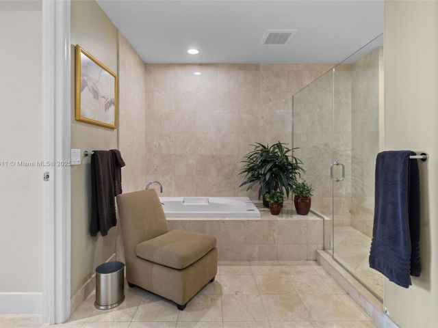 Apartment for sale  Unit #GPH50 - photo 5901310