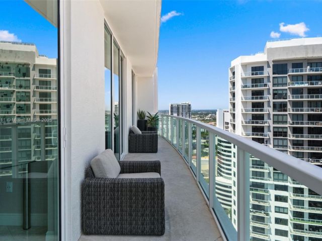 Apartment for sale  Unit #GPH50 - photo 5901312