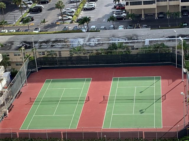 Apartment for rent  Unit #4L - photo 5901195