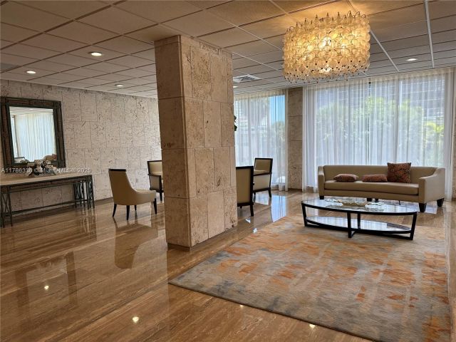 Apartment for rent  Unit #4L - photo 5901198