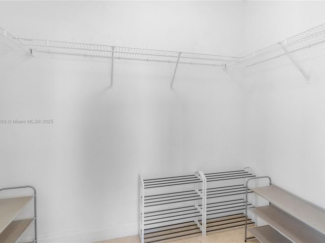 Apartment for sale  Unit #3107 - photo 5922062