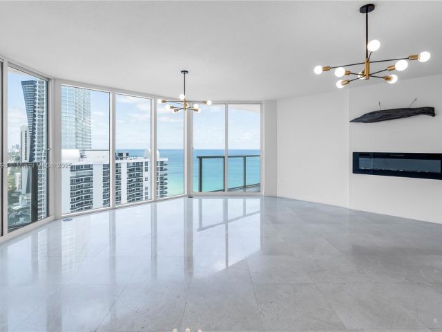 Apartment for sale  Unit #3107 - photo 5922070