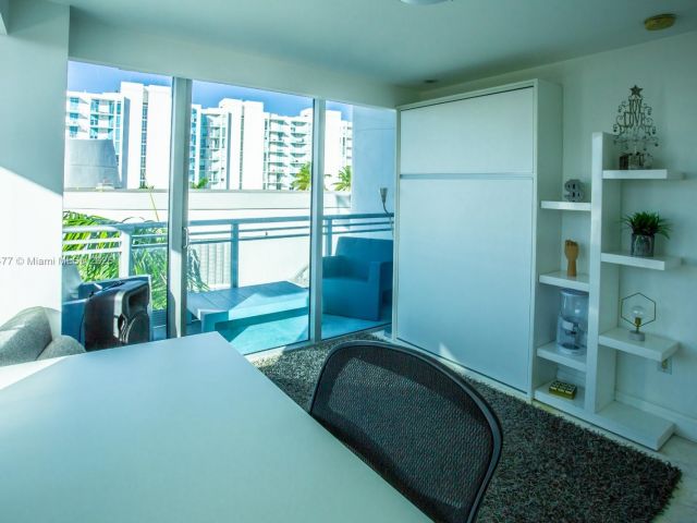 Apartment for sale  Unit #401 - photo 5903670