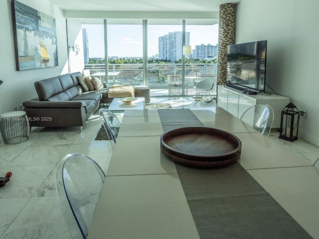 Apartment for sale  Unit #401 - photo 5903679