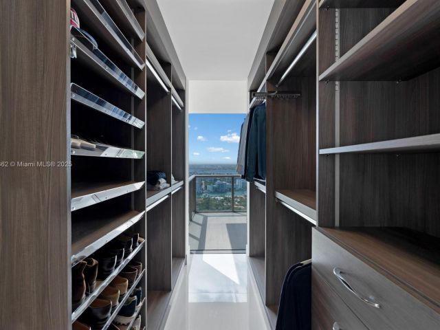 Apartment for sale  Unit #2604N - photo 6537838