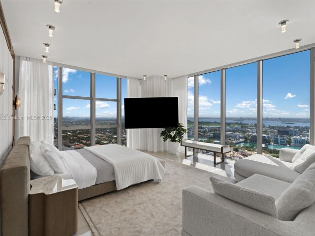 Apartment for sale  Unit #2604N - photo 6537843