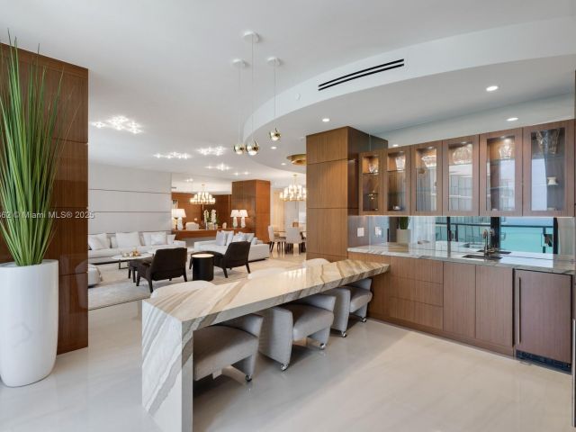 Apartment for sale  Unit #2604N - photo 6537850