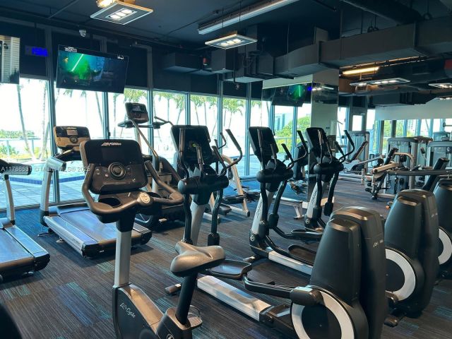 Apartment for sale  Unit #801 - photo 5925953