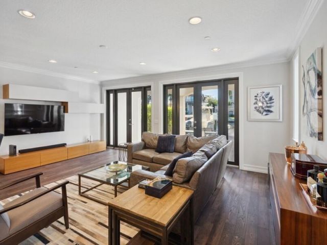 Home for rent at 95 Isle Of Venice Drive - photo 6291065