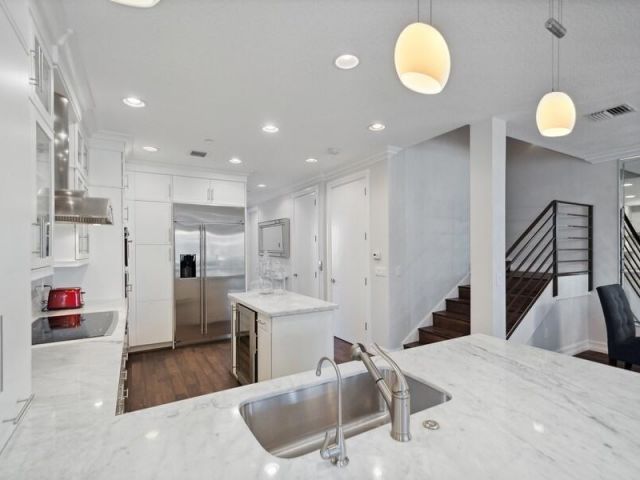 Home for rent at 95 Isle Of Venice Drive - photo 6291068