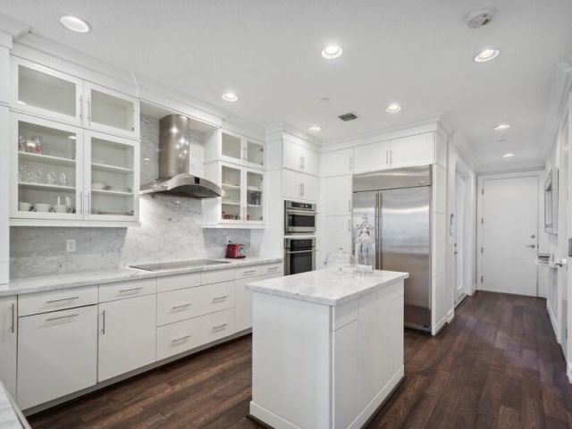 Home for rent at 95 Isle Of Venice Drive - photo 6291069