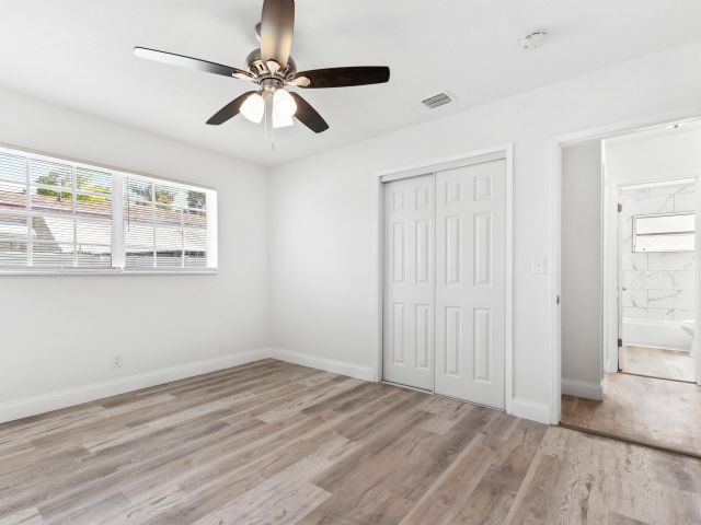 Home for sale at 606 N 31st Court - photo 6644917