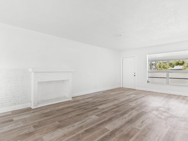 Home for sale at 606 N 31st Court - photo 6644926