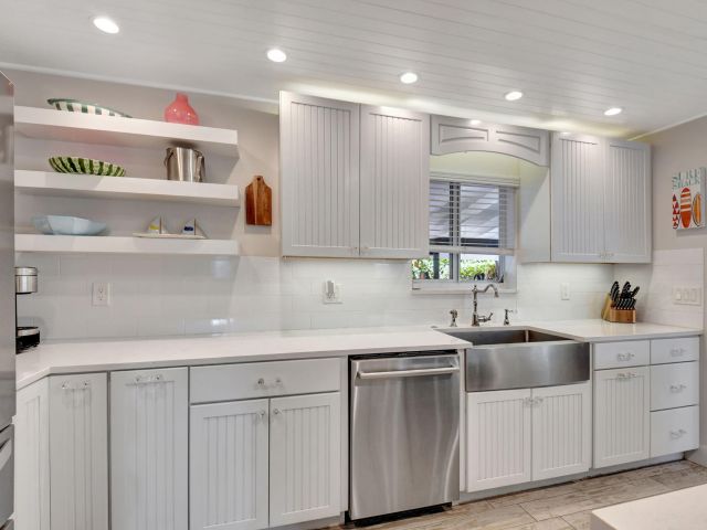 Home for rent at 14 NE 5th Street - photo 5879666