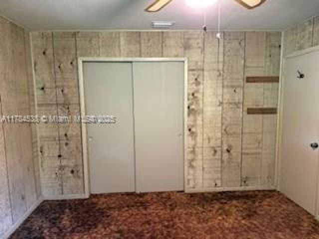 3-bedroom home for sale in Hollywood - 521 N 70th Way - MondialRealty