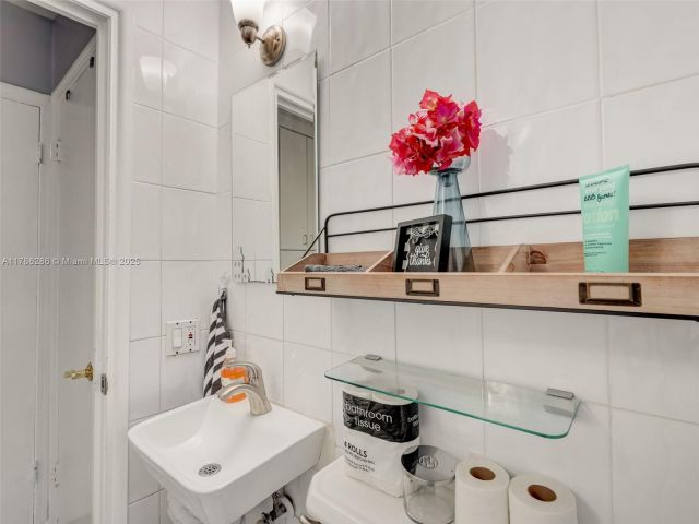 Home for rent at 400 CADIMA AVE 0 - photo 5900341