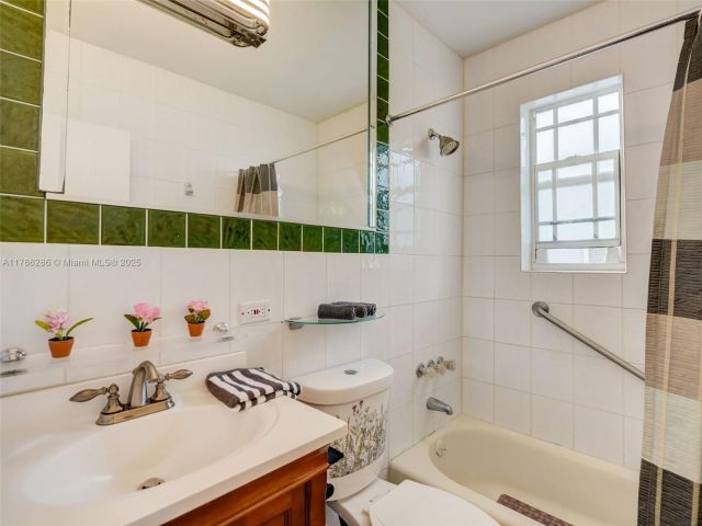 Home for rent at 400 CADIMA AVE 0 - photo 5900353