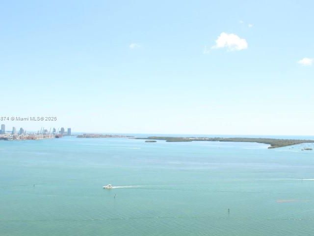 Apartment for rent  Unit #3203 - photo 5915820